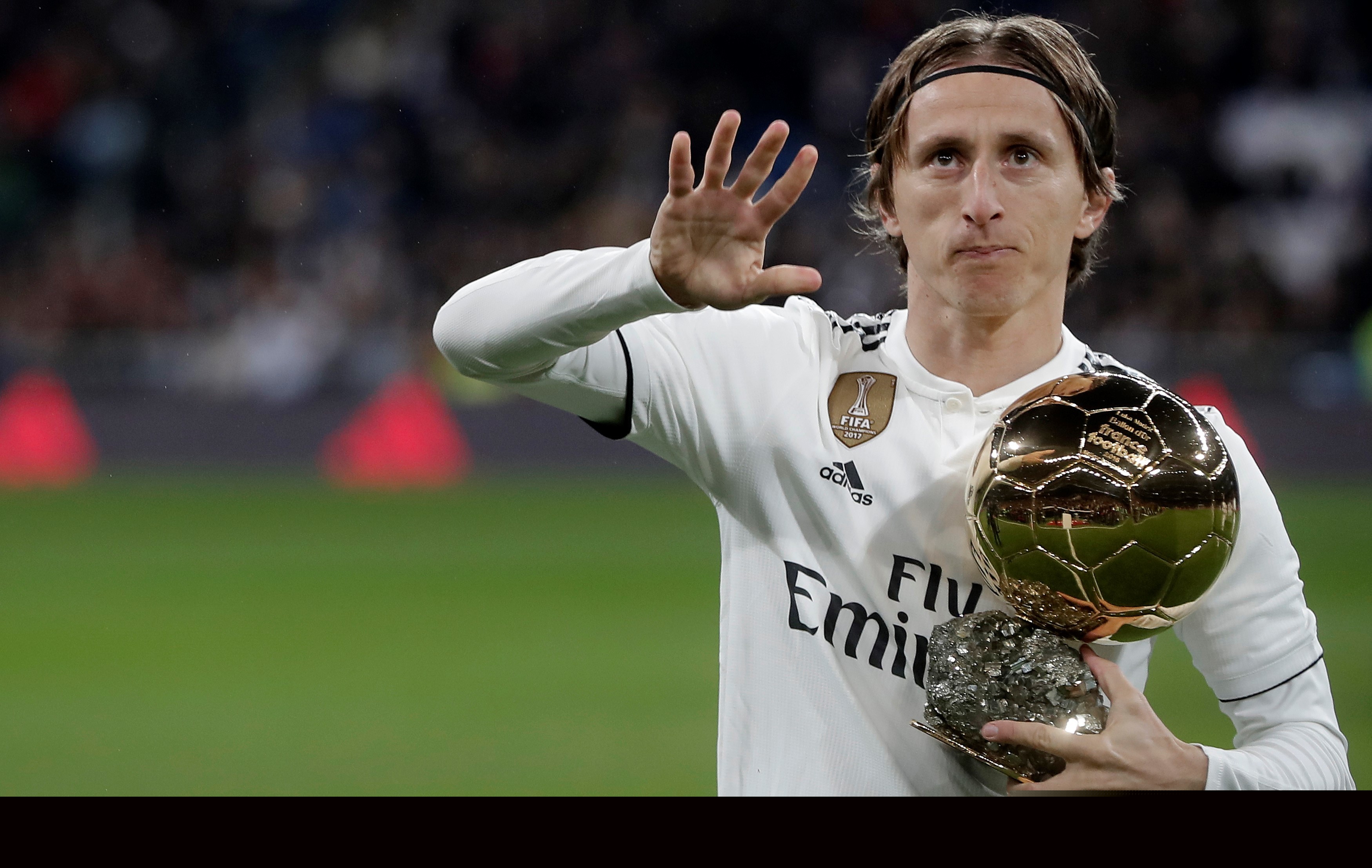 TK谈心中最佳阵容：梅罗入选、魔笛、齐达内、大罗、小罗在列