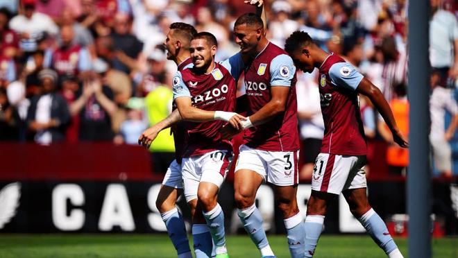 [中超]叶楚贵世界波米内罗双响 上海申花3-1云南玉昆